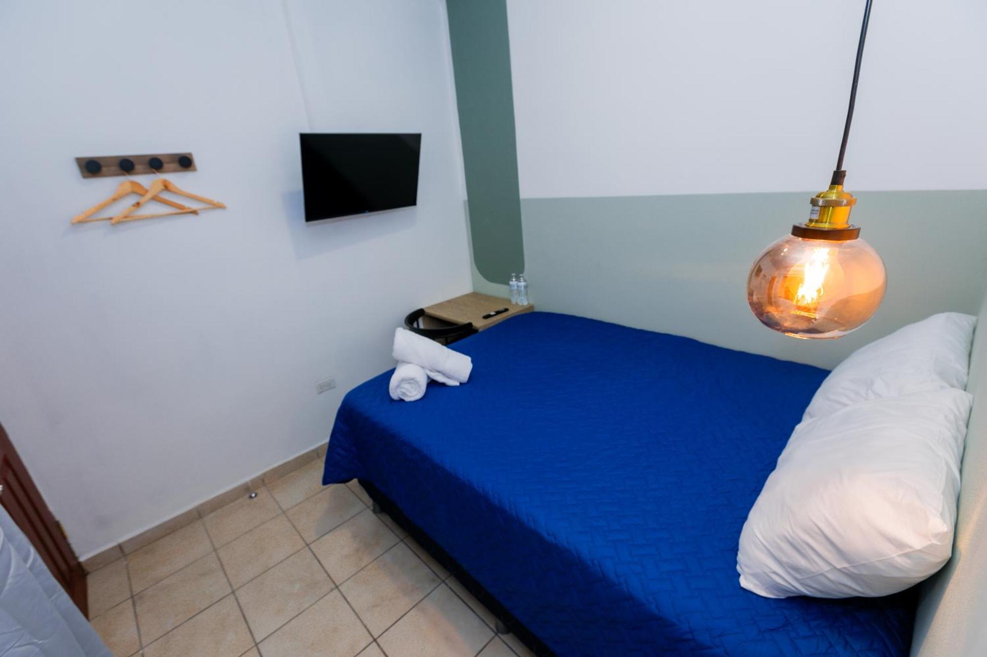 Friendly House Hotell Santa Tecla Exteriör bild